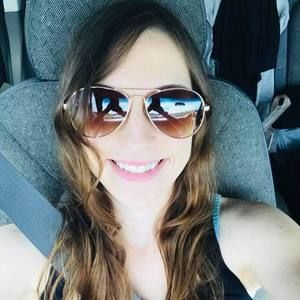 Meet your Posher, Victoria